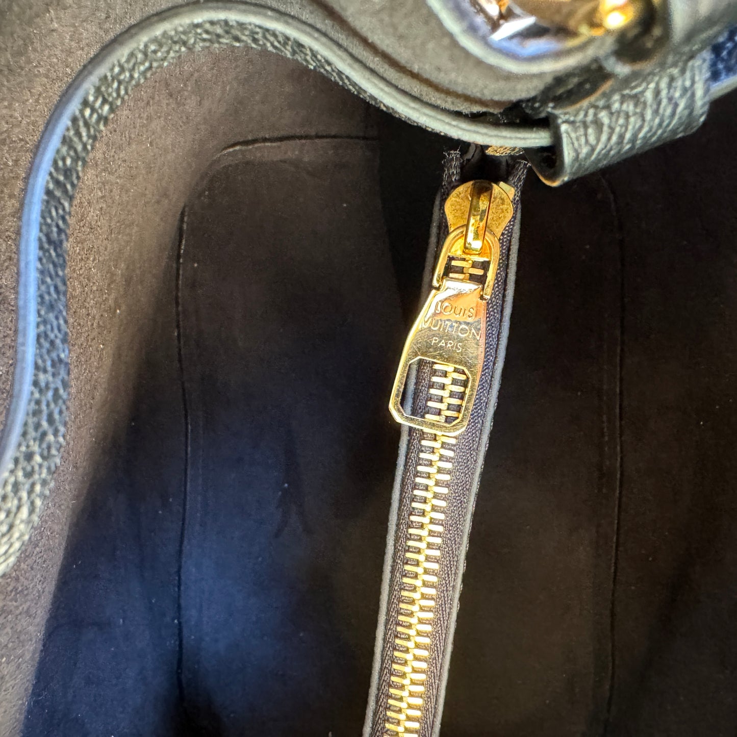 Louis Vuitton Monogram Empreinte NéoNoé MM