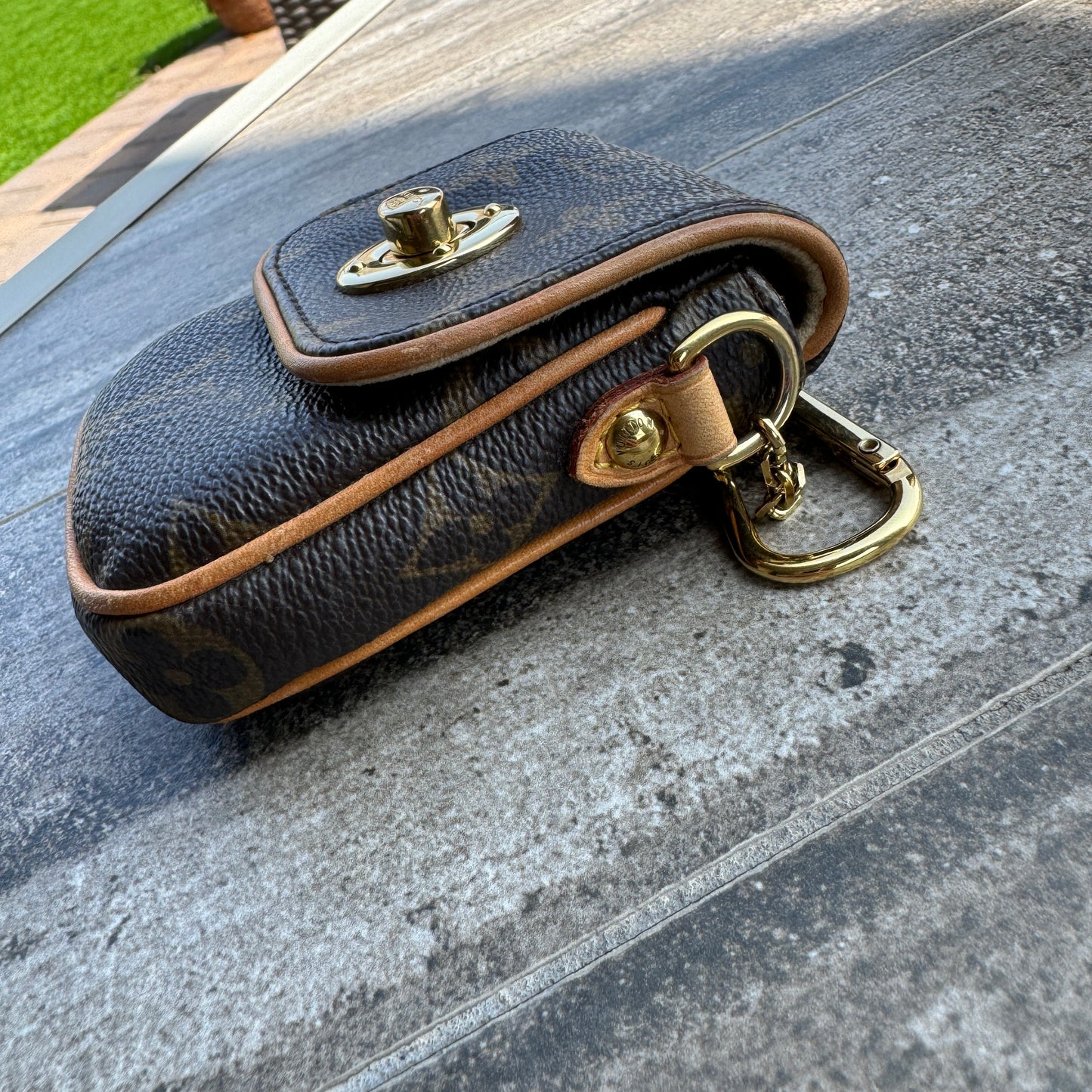 Louis Vuitton Monogram Vintage Tulum Pochette