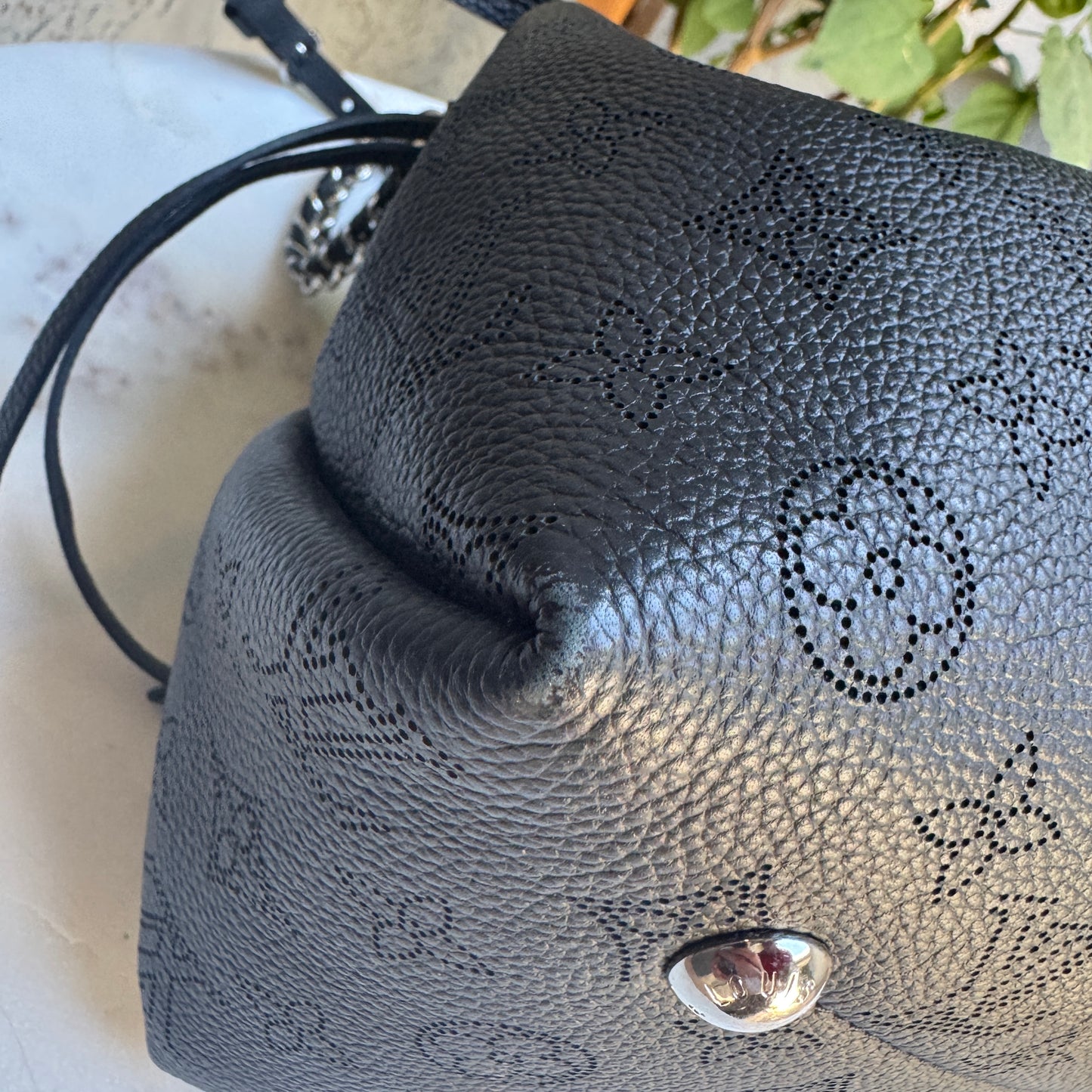 Louis Vuitton Mahina Leather Bella Drawstring Bucket Bag with Coin Pouch