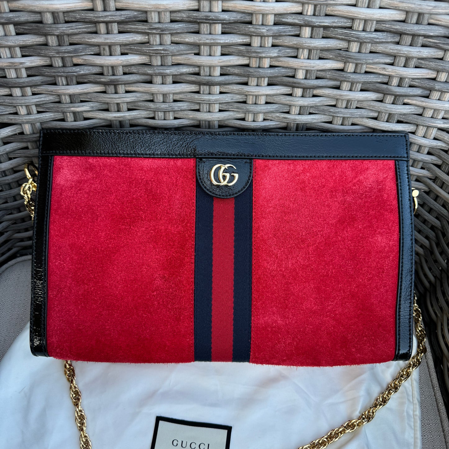 Gucci Suede Medium Ophidia Chain Shoulder Bag