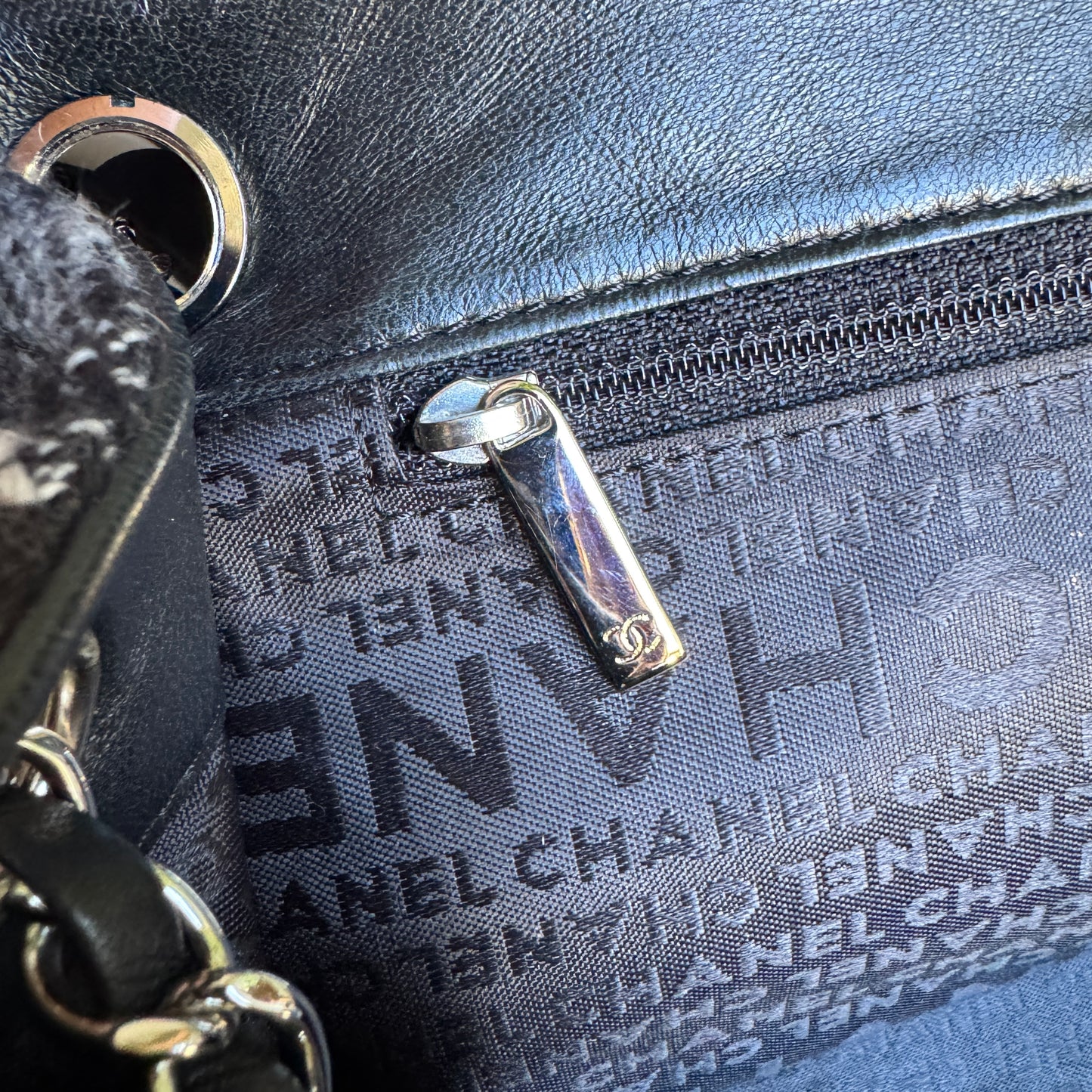 Chanel Tweed CC East West Shoulder Bag