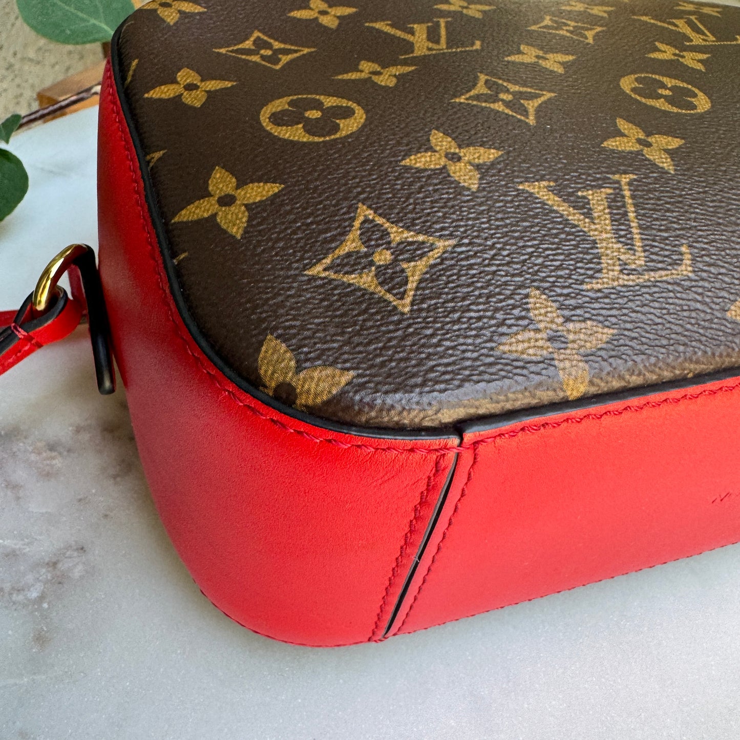 Louis Vuitton Monogram Saintonge Coquelicot Crossbody