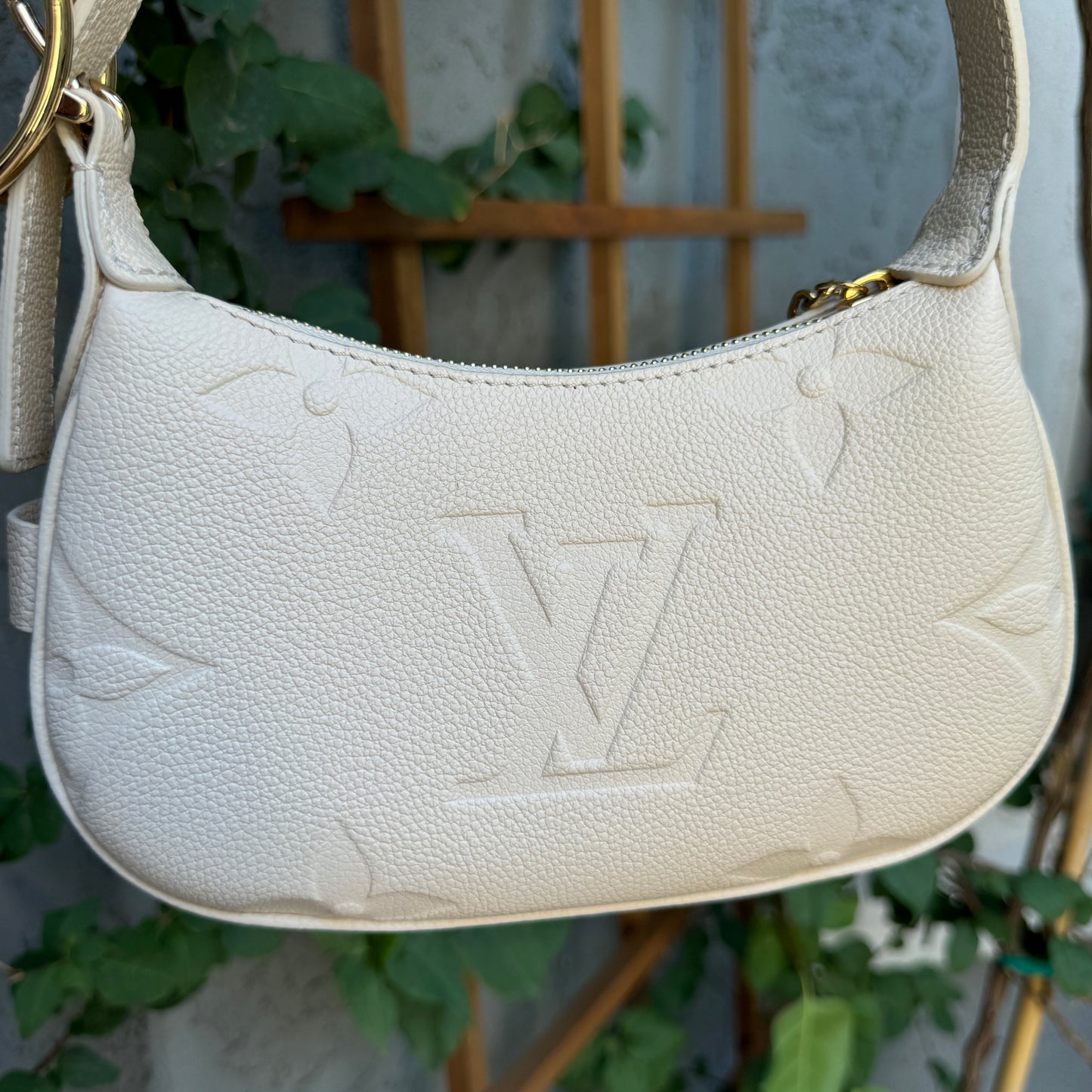 Louis Vuitton Empreinte Mini Moon