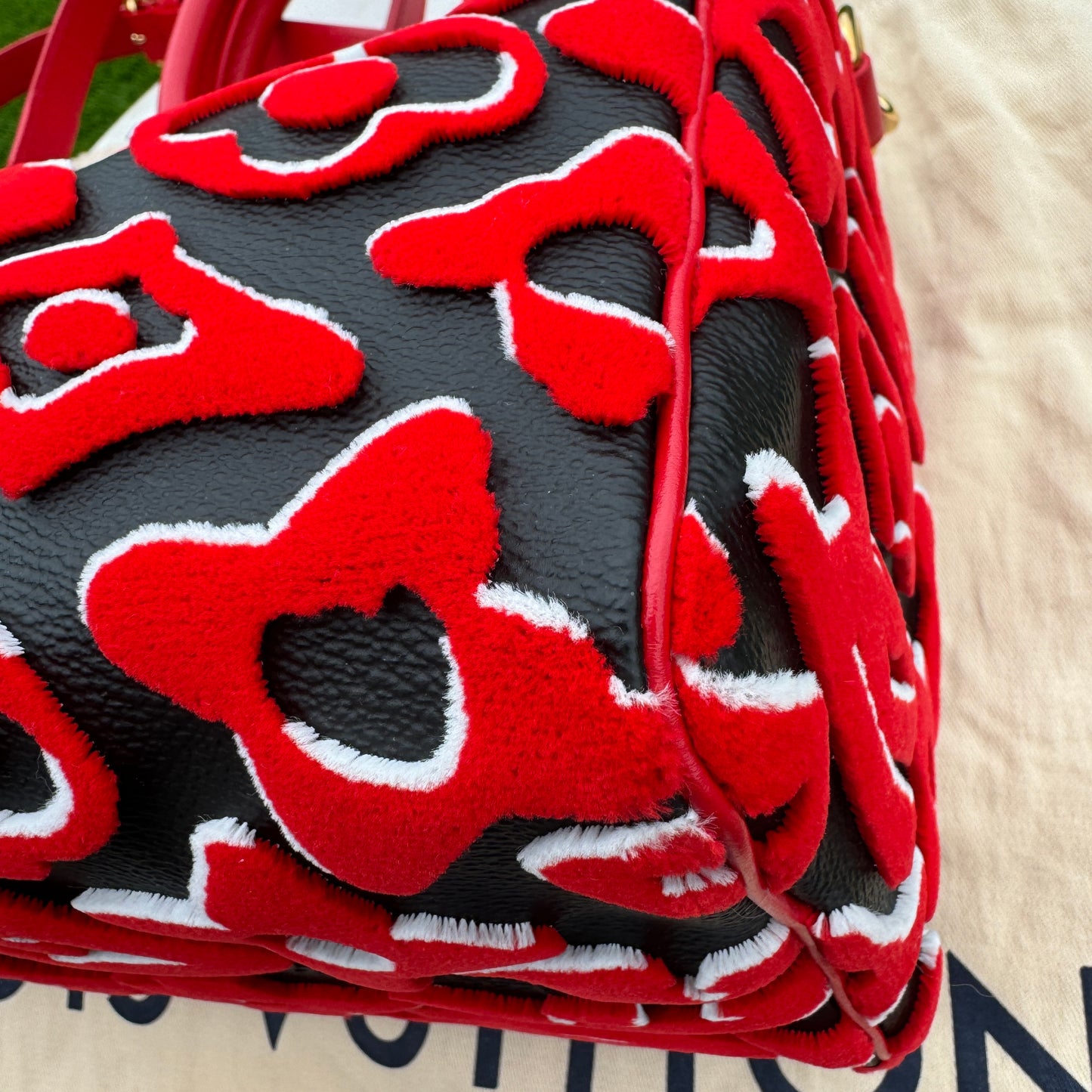 Louis Vuitton x Urs Fischer Speedy Bandoulière 25