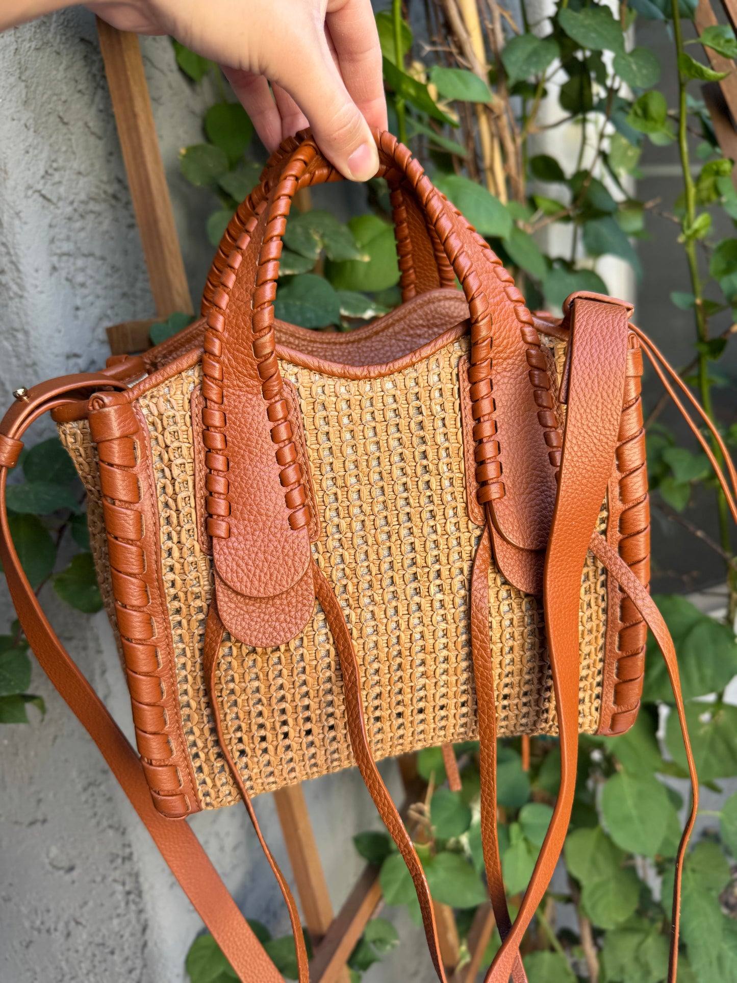 Chloé Mony Small Raffia Tote Crossbody