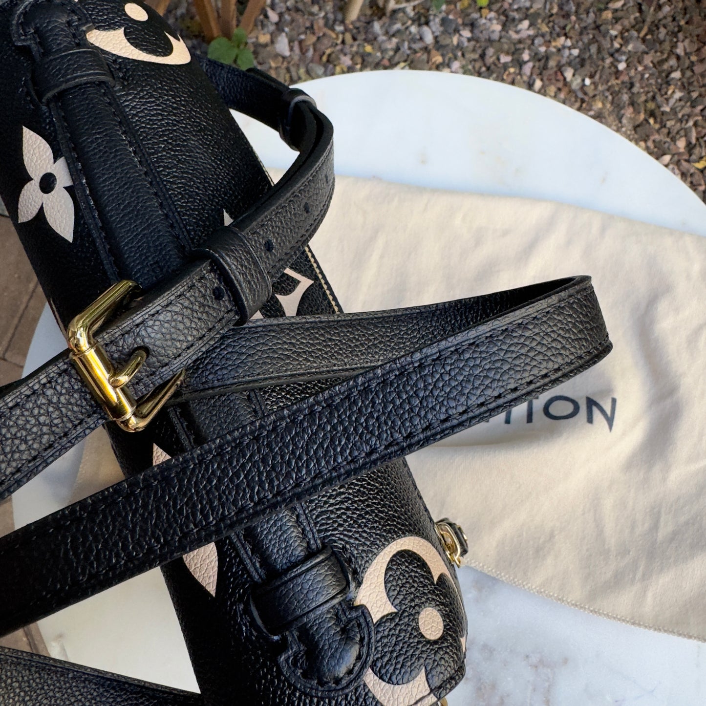 Louis Vuitton Bicolor Empreinte Leather Pochette Metis