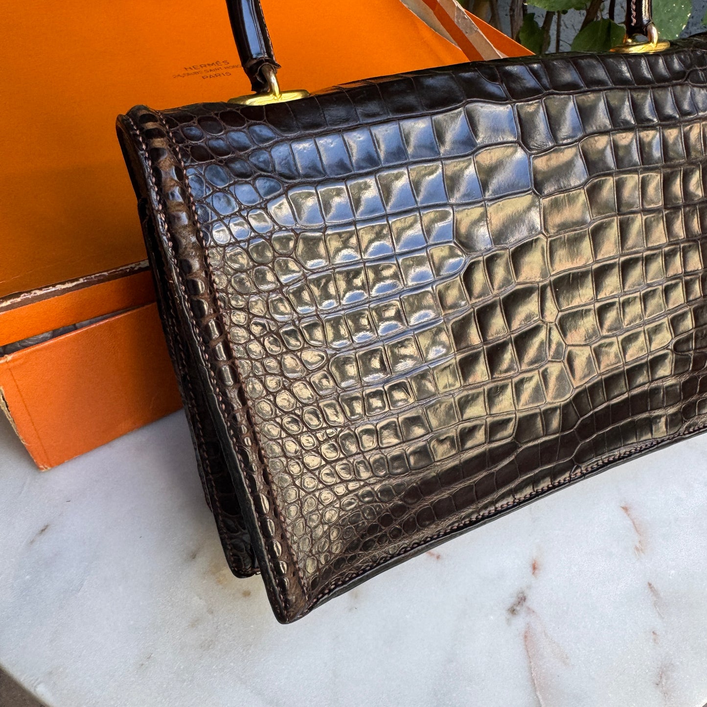 Hermès Vintage Shiny Crocodile Sac Chaine d'Ancre Top Handle Accordion Bag