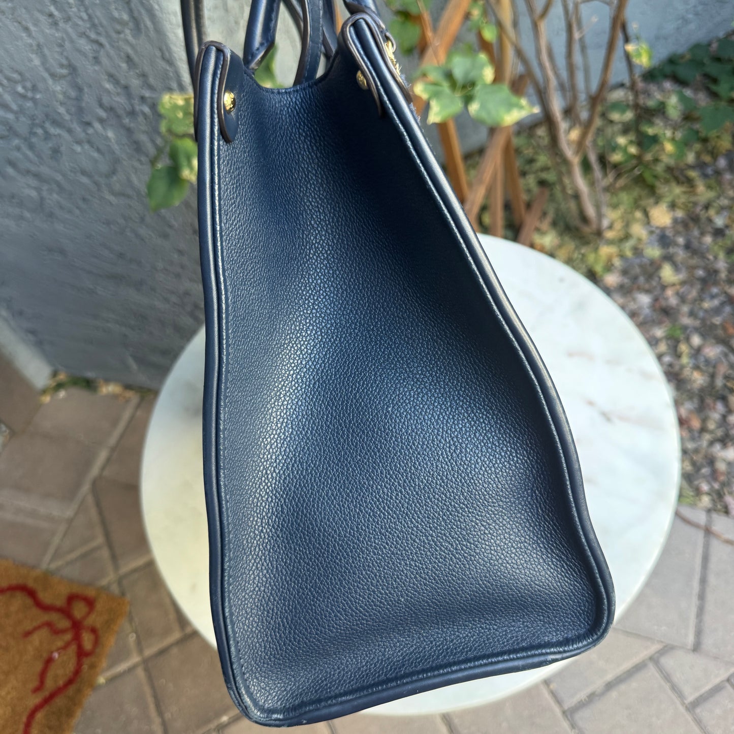 Louis Vuitton Monogram Giant Raffia OnTheGo MM
