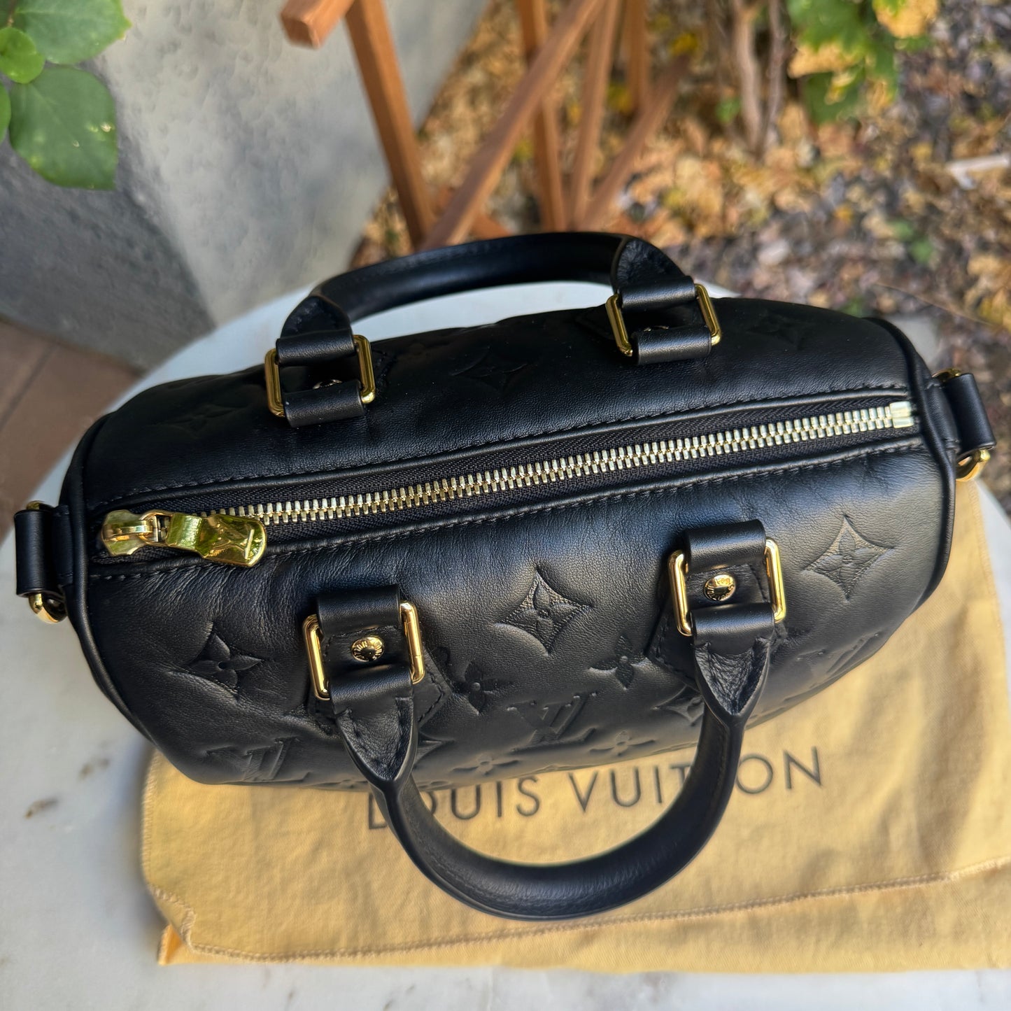 Louis Vuitton Monogram Bubblegram Empreinte Speedy 22 Bandouliere