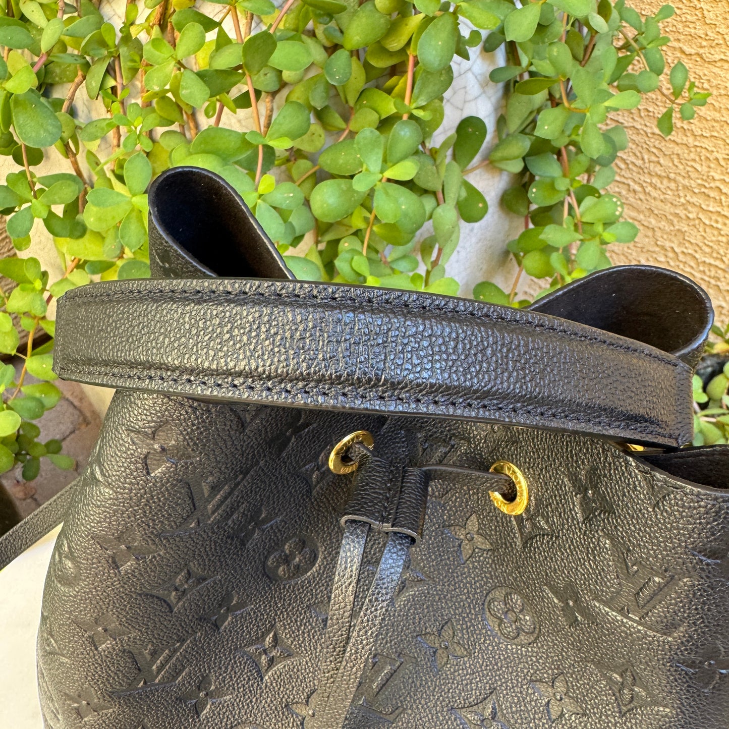 Louis Vuitton Monogram Empreinte NéoNoé MM