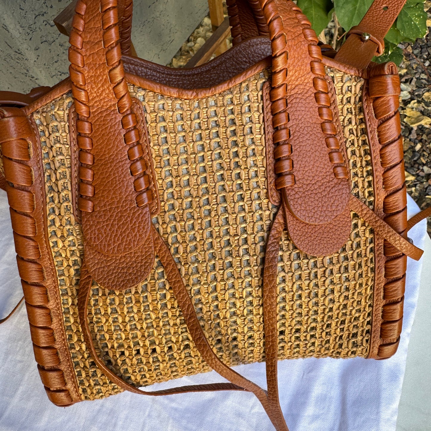Chloé Mony Small Raffia Tote Crossbody