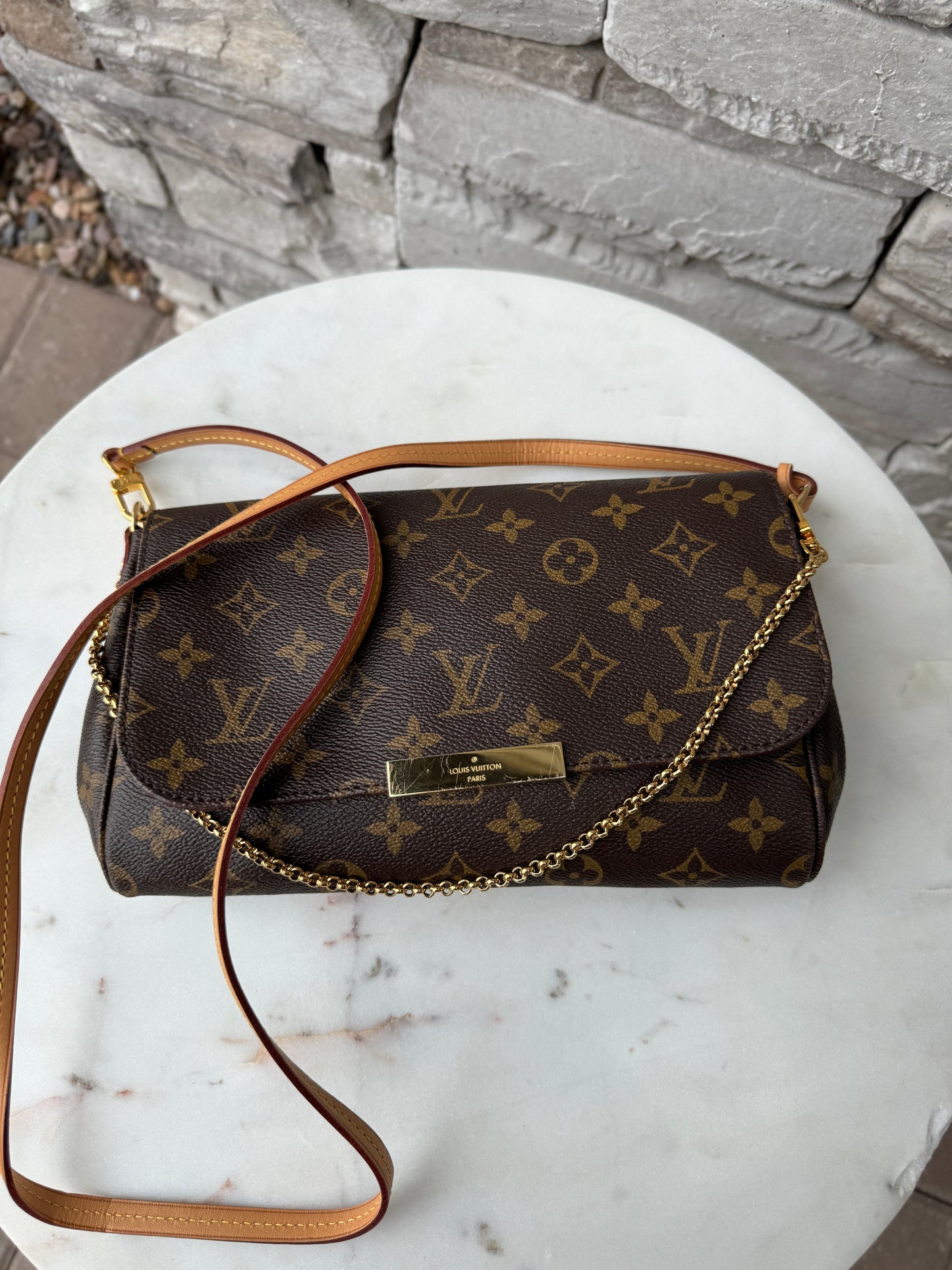 Louis Vuitton Monogram Favorite MM Crossbody