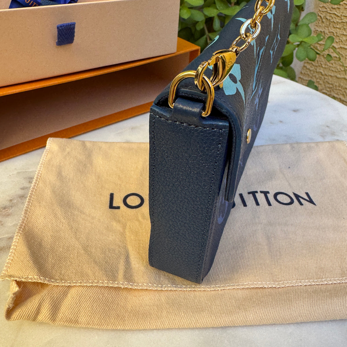 Louis Vuitton Bicolor Gradient Monogram Empreinte Pochette Felicie