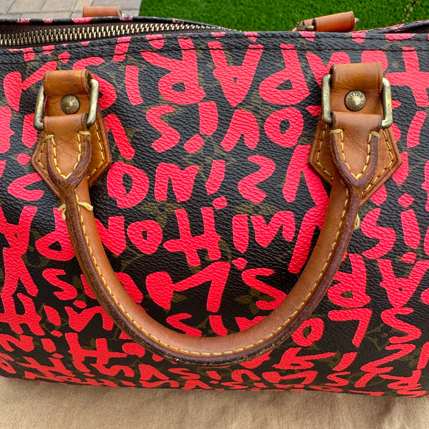 Louis Vuitton Graffiti Monogram Speedy 30