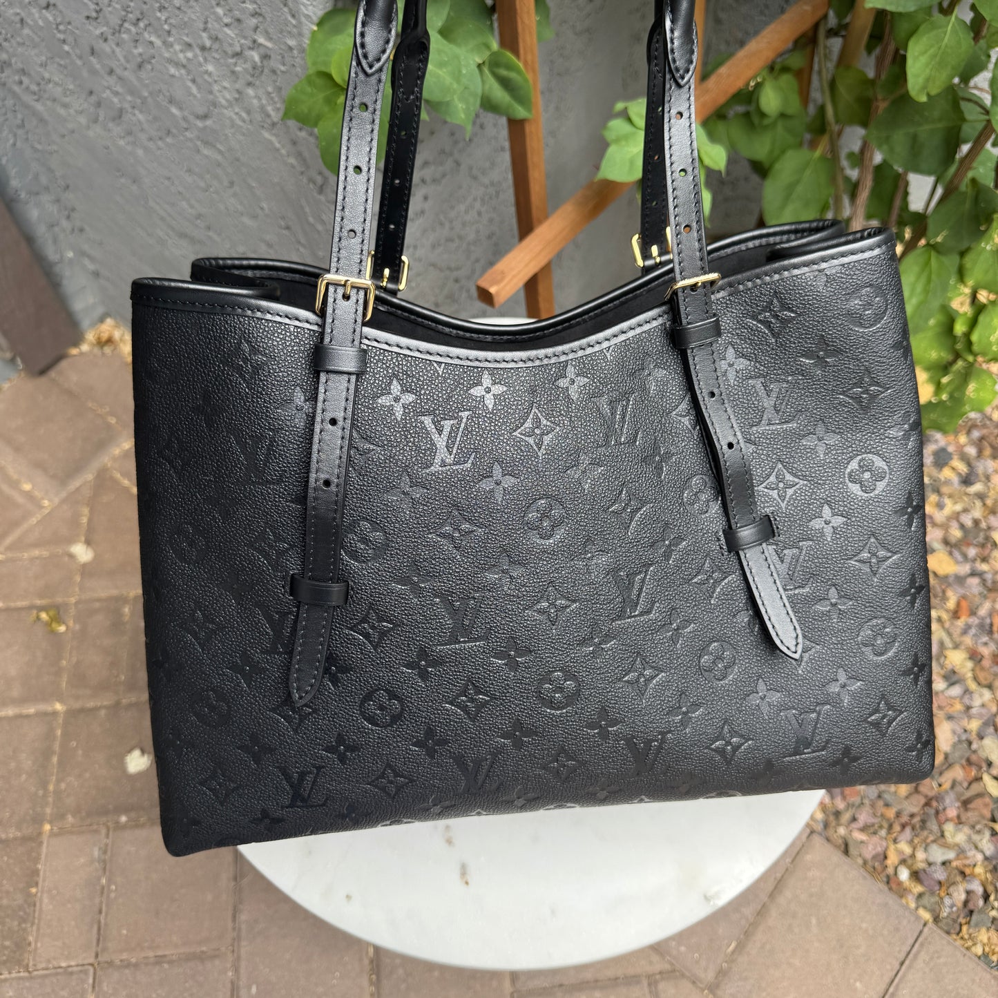 Louis Vuitton Babylone MM Empreinte Leather Tote