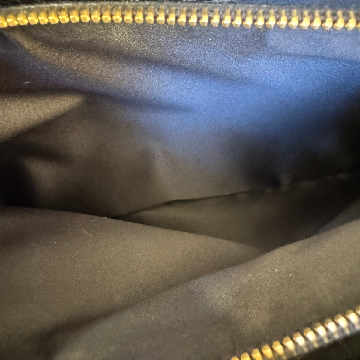 Chanel Classic Vintage Jumbo Caviar Single Flap