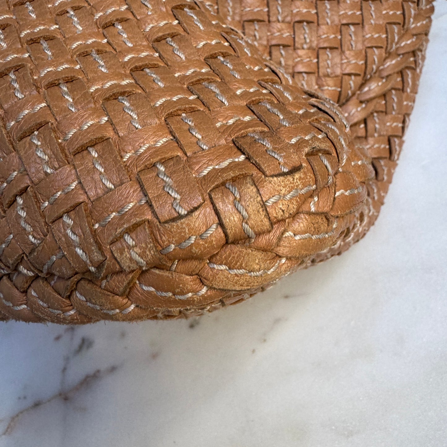 Bottega Veneta Intrecciato Nappa Veneta Hobo Bag