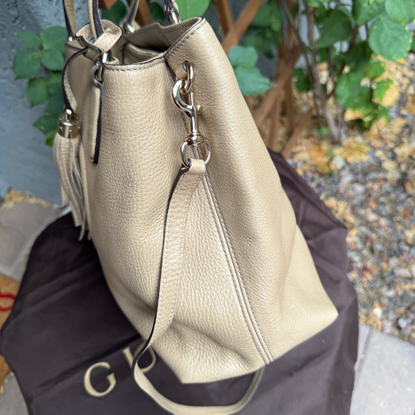 Gucci Soho Leather Convertible Shoulder Bag Tote