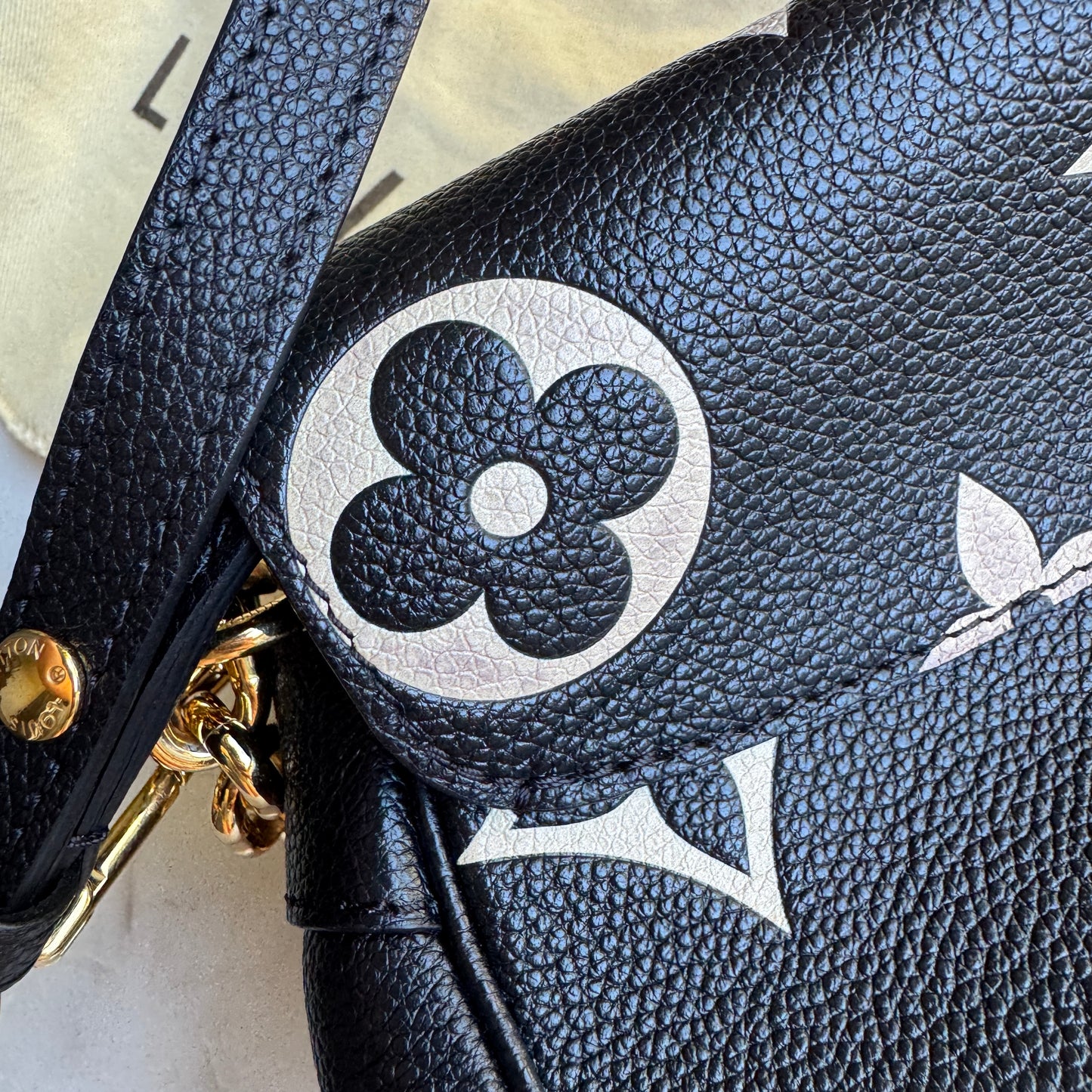 Louis Vuitton Giant Bicolor Monogram Empreinte Favorite NM Crossbody