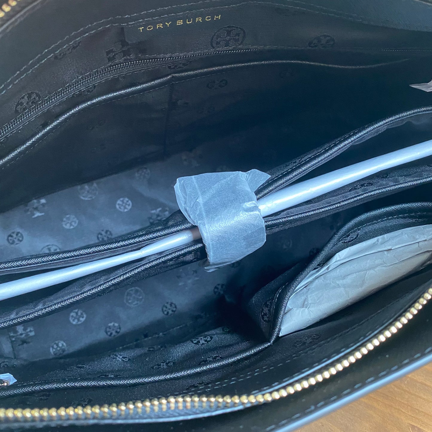 Tory Burch Emerson Top Zip Tote