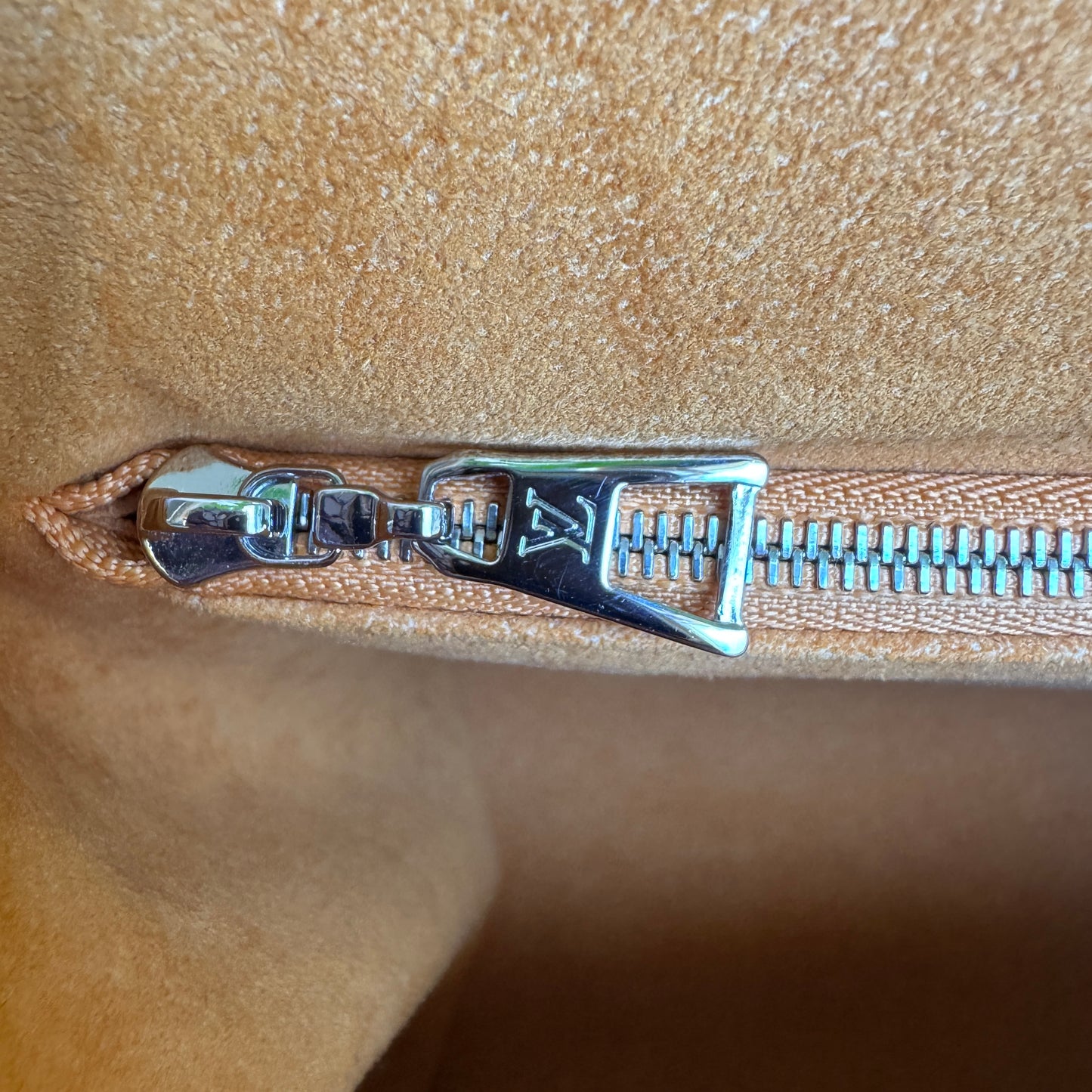 Louis Vuitton Epi Leather Grenelle MM Shoulder Bag
