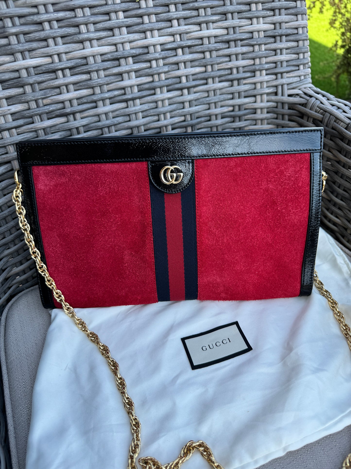 Gucci Suede Medium Ophidia Chain Shoulder Bag