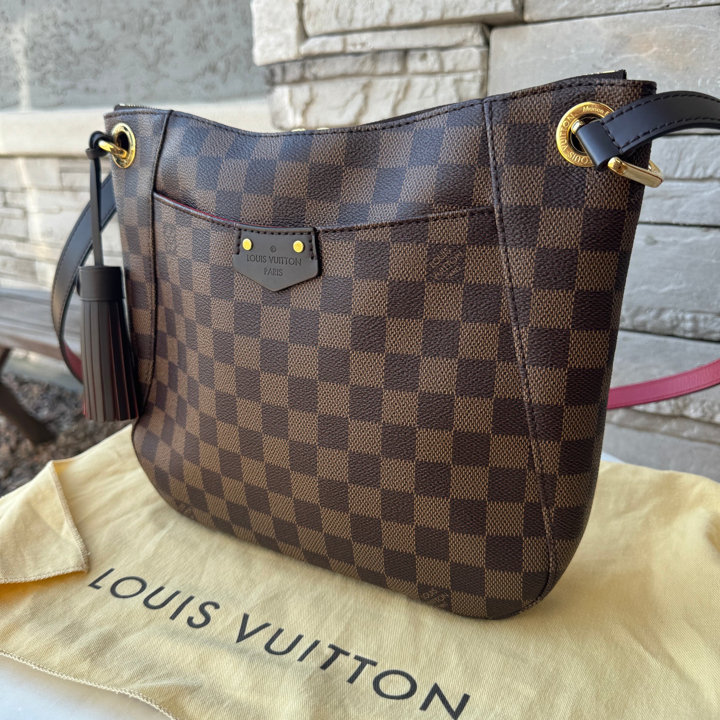 Louis Vuitton Damier Ebene South Bank Besace