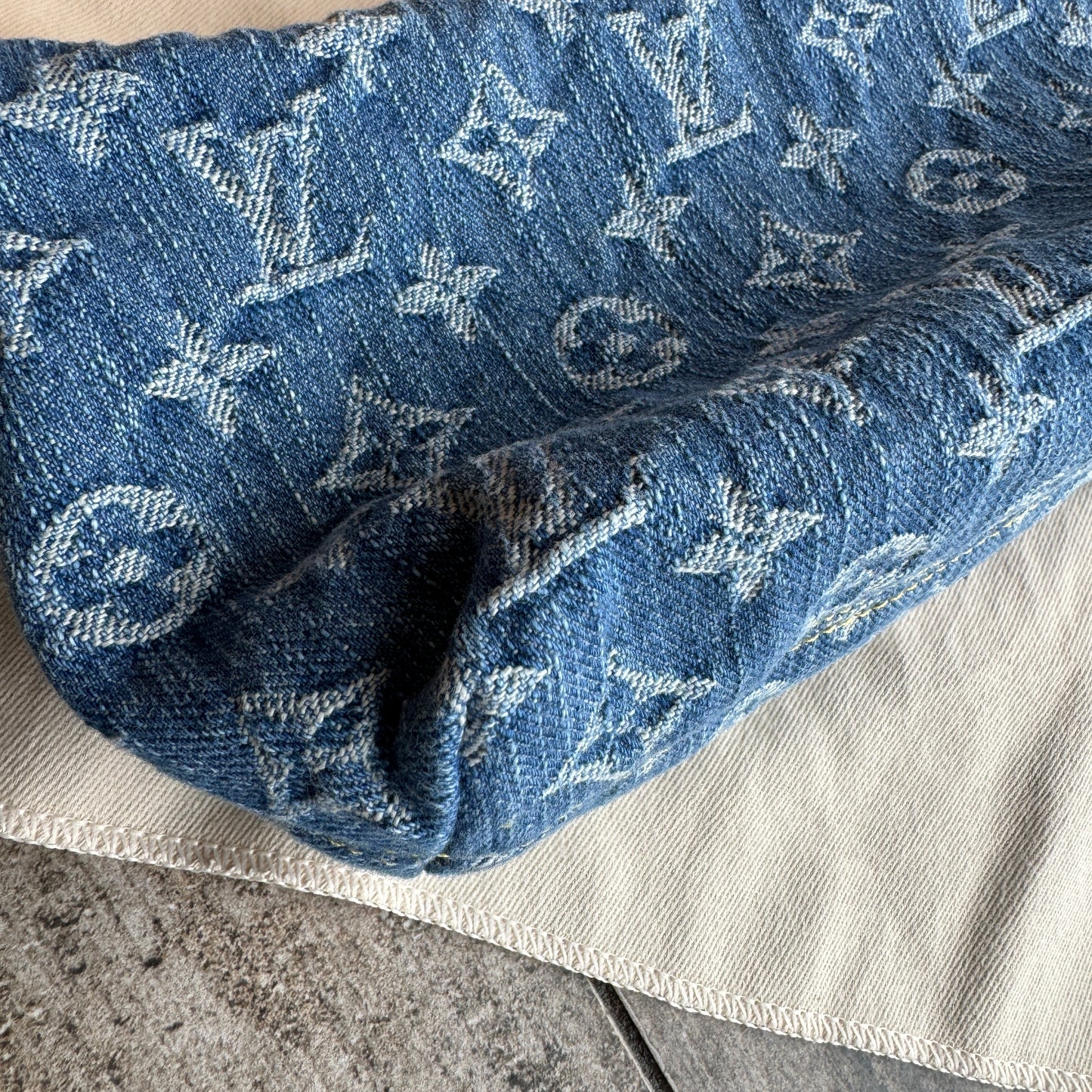 Louis Vuitton Monogram Denim Hills Pochette