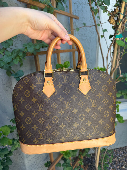 Louis Vuitton Monogram Vintage 90s Alma PM