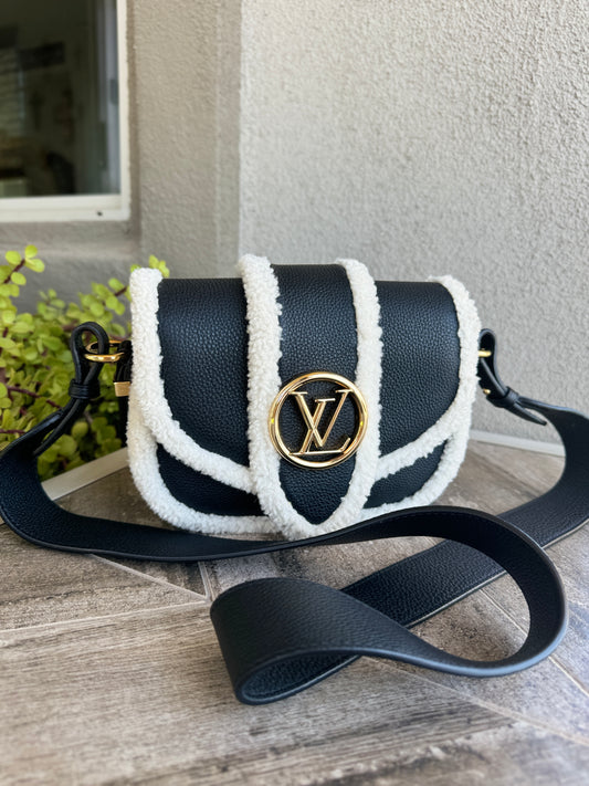 Louis Vuitton Shearling Pont 9 Soft PM