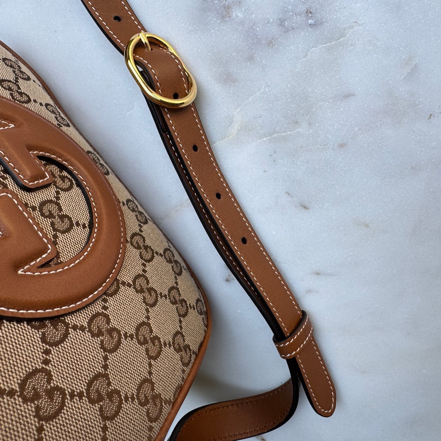 Gucci Blondie Monogram GG Canvas Camera Bag