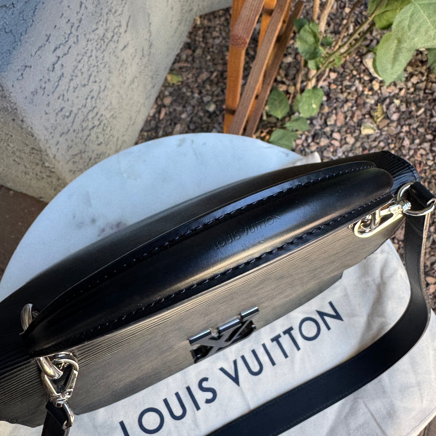 Louis Vuitton Epi Leather Grenelle MM Shoulder Bag