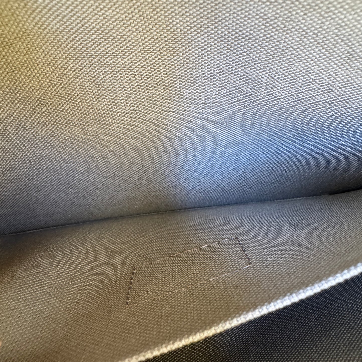 Louis Vuitton Bicolor Monogram Empreinte Pochette Félicie