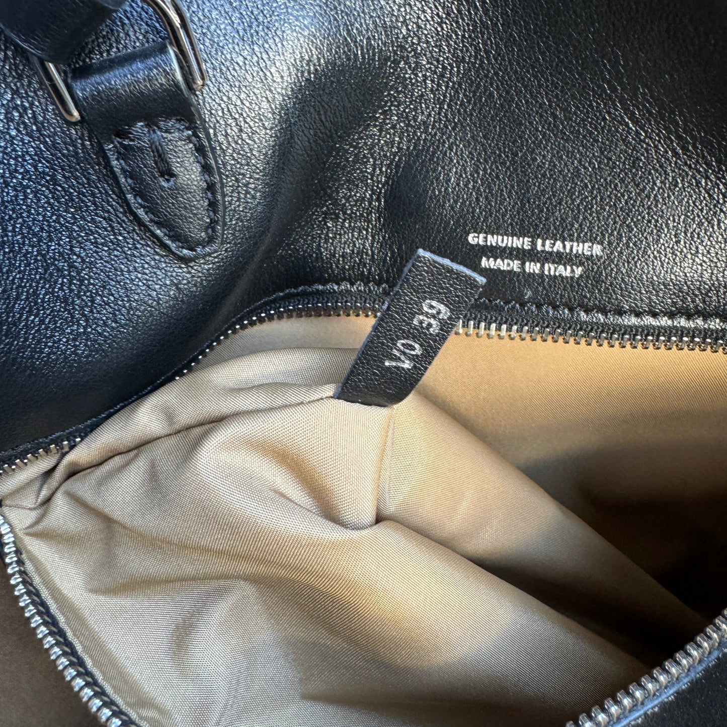 Tod’s Leather Double T Tote