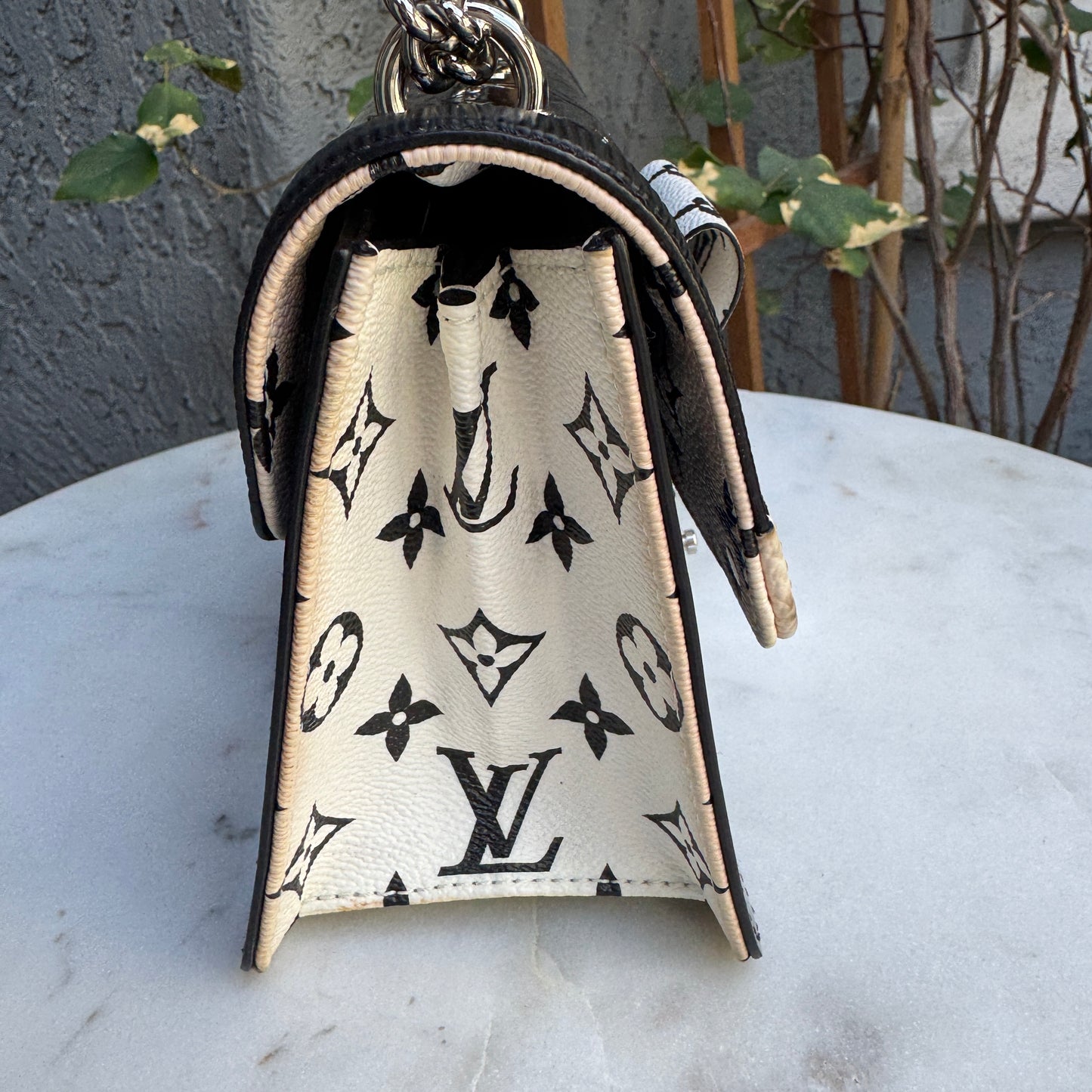Louis Vuitton Wynwood Monogram Vernis Crossbody