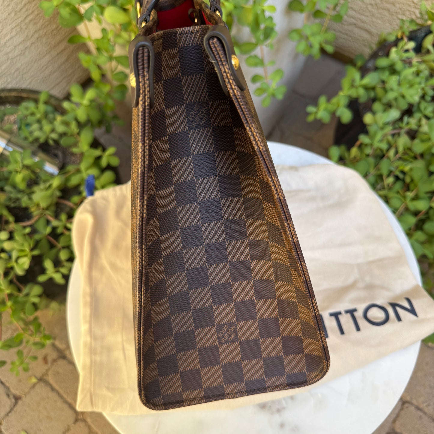 Louis Vuitton Damier Ebene OnTheGo MM