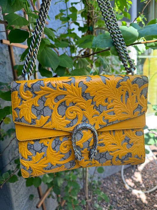 Gucci GG Supreme Arabesque Medium Dionysus Shoulder Bag