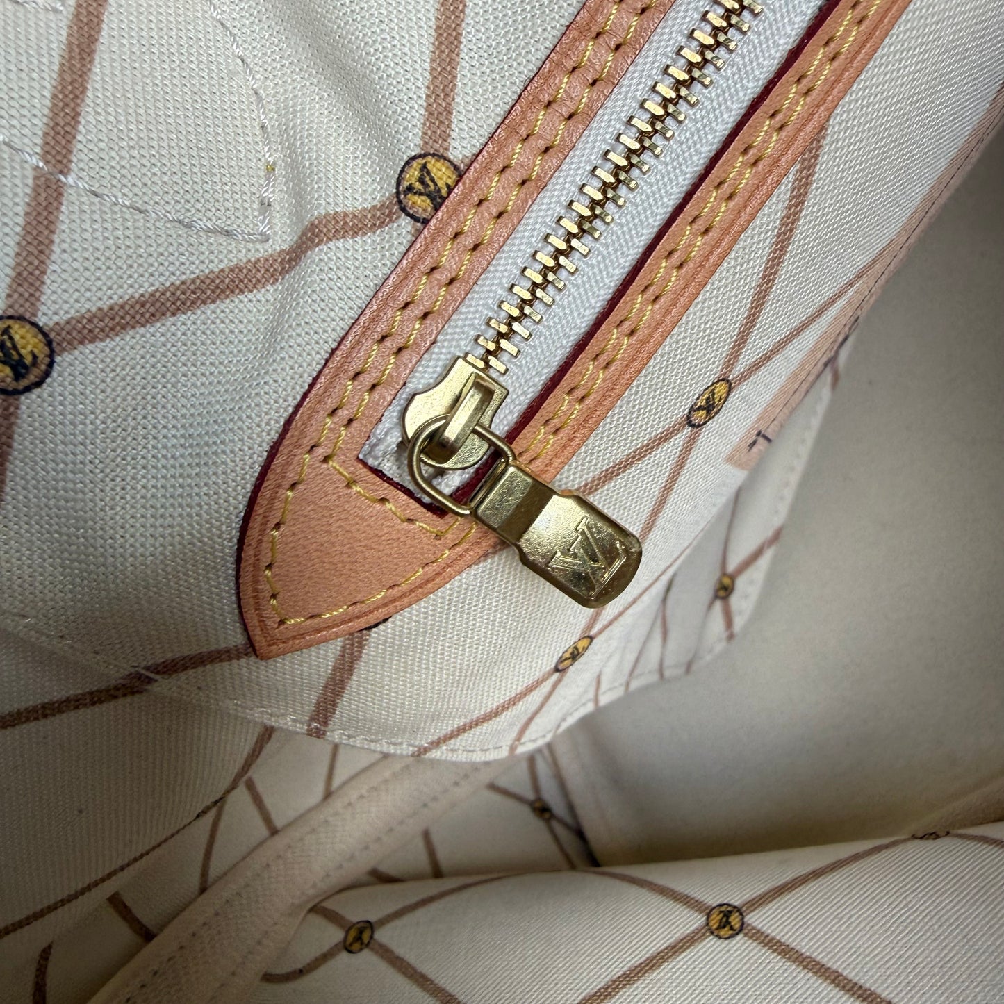 Louis Vuitton Damier Azur Summer Trunks Hawaii Neverfull MM