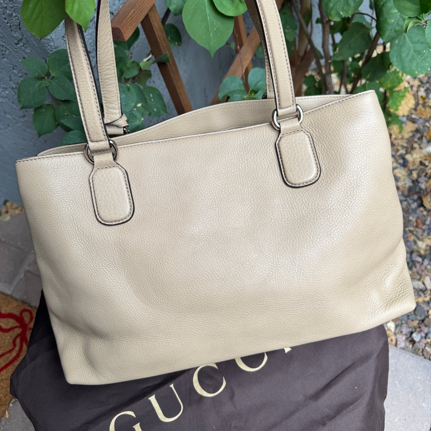 Gucci Soho Leather Convertible Shoulder Bag Tote