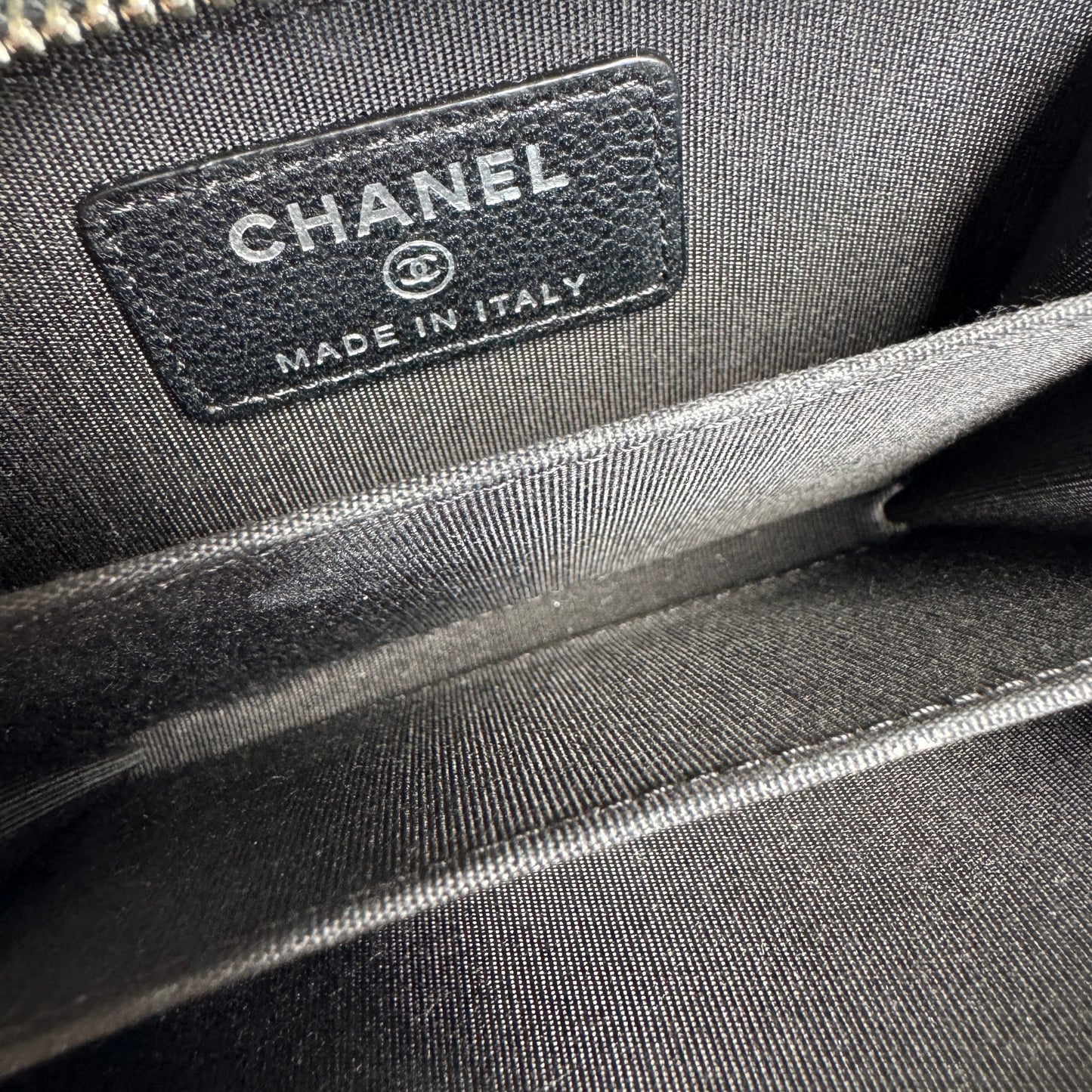 Chanel Caviar Diamond Quilted Leather Compact Zippy Wallet