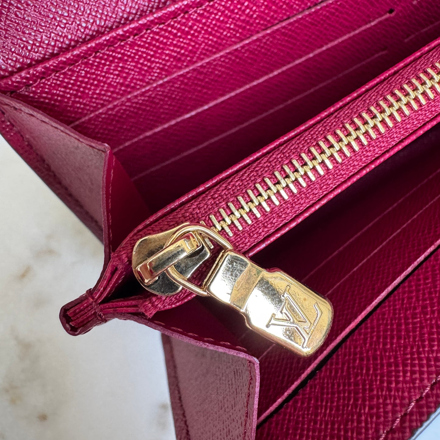 Louis Vuitton Monogram Sarah Wallet