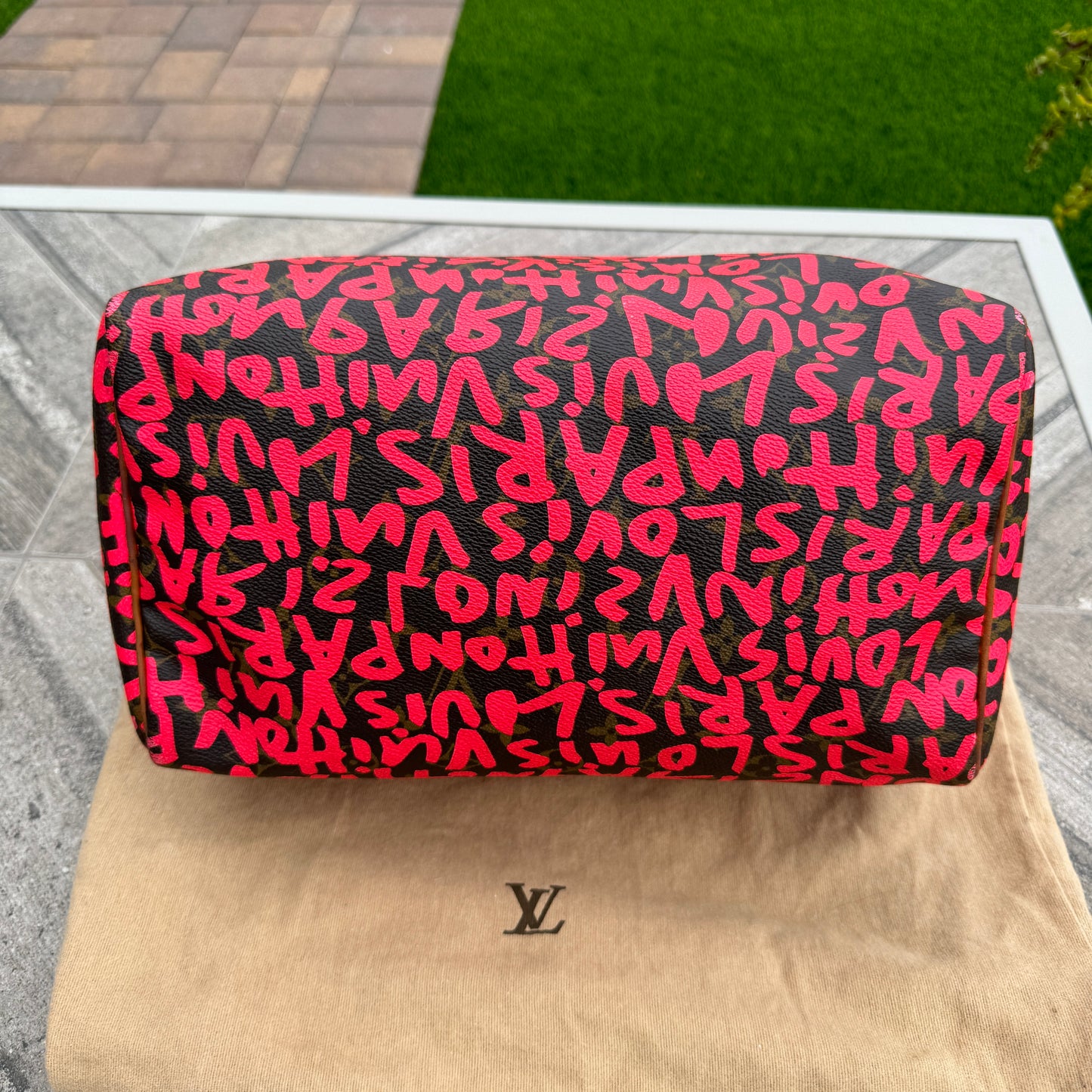 Louis Vuitton Graffiti Monogram Speedy 30