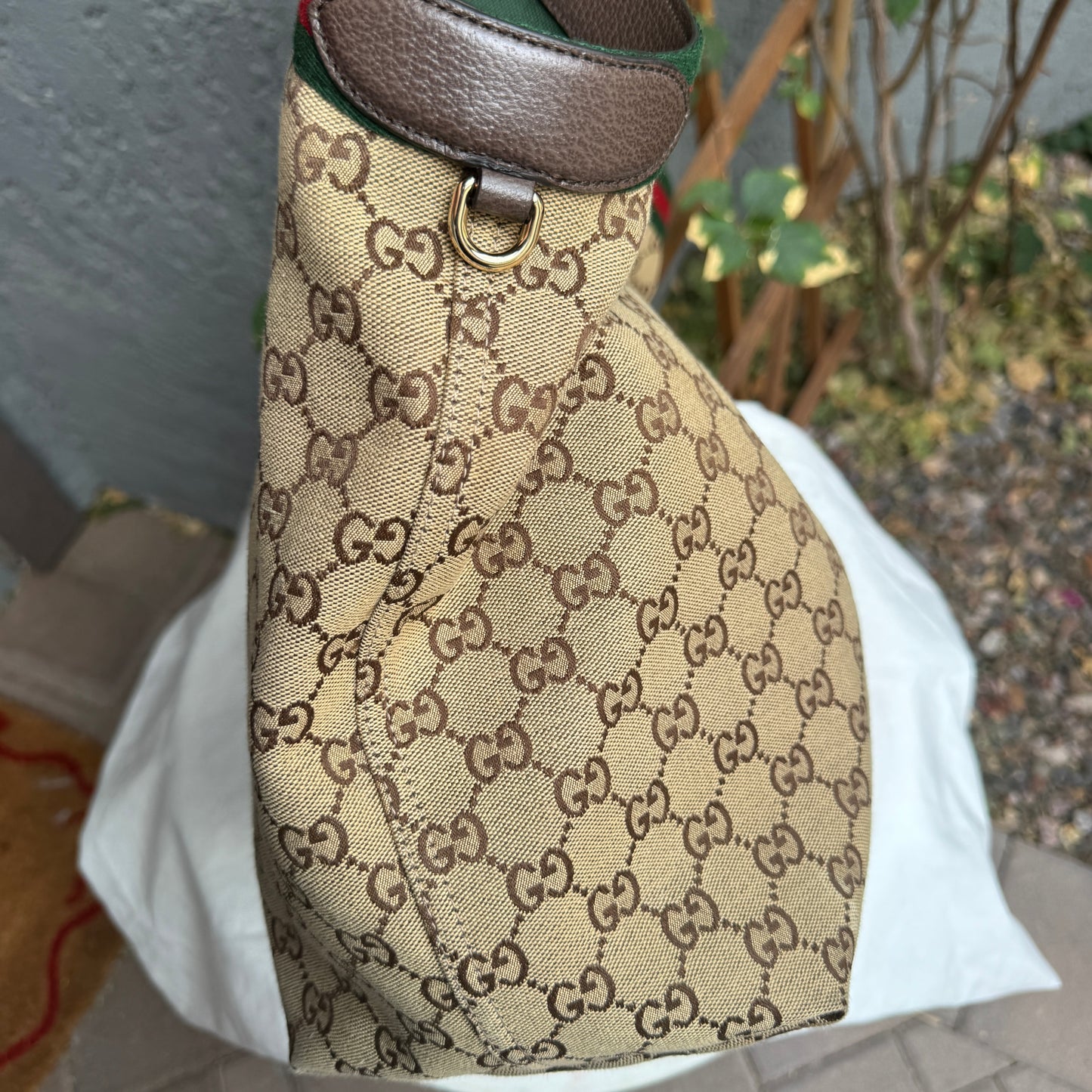 Gucci Giglio Large Monogram Hobo Tote