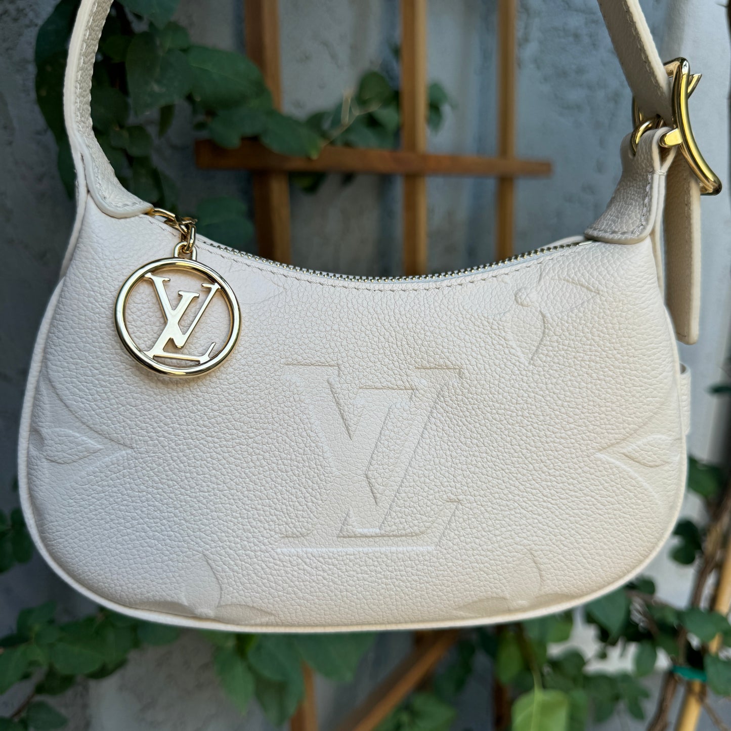 Louis Vuitton Empreinte Mini Moon
