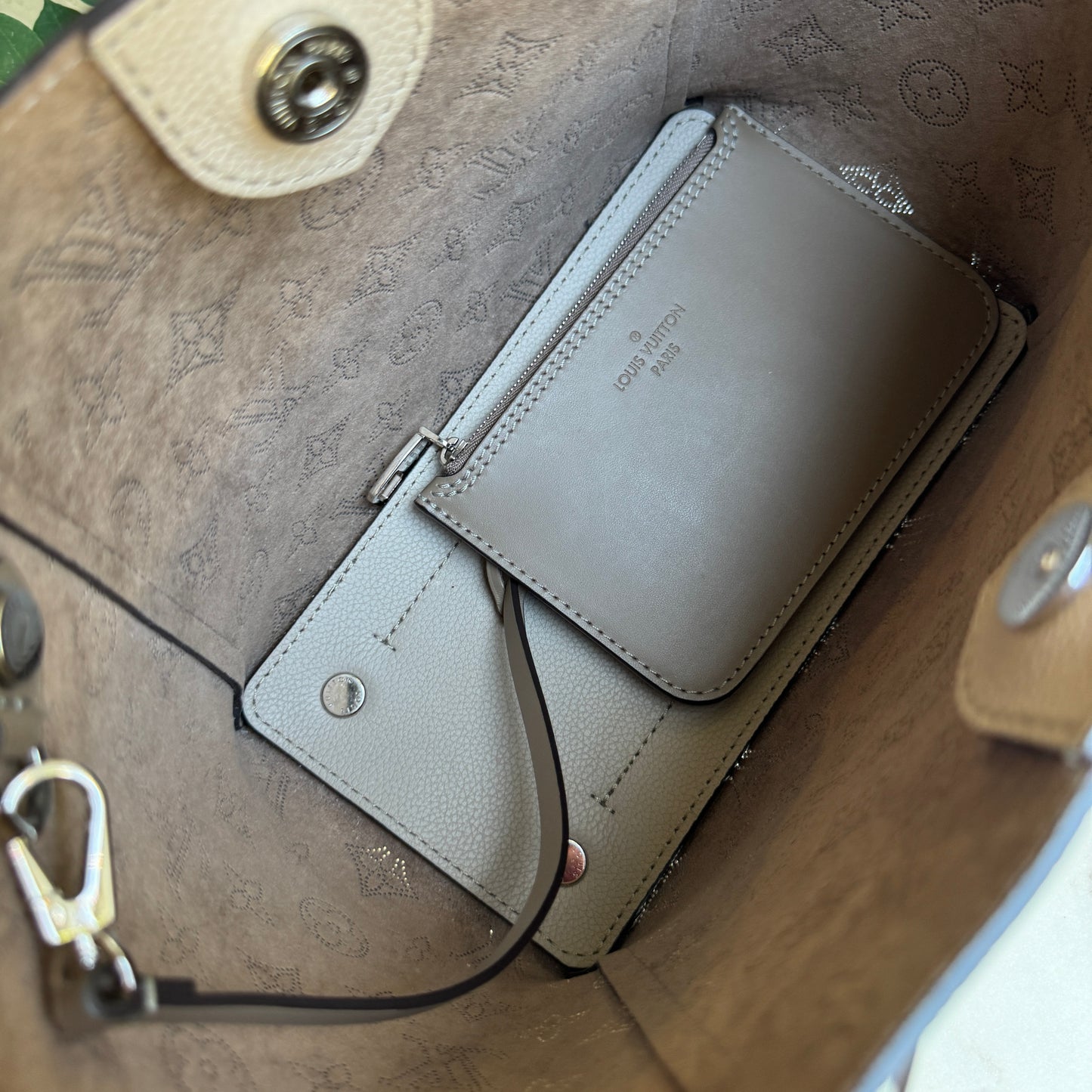Louis Vuitton Mahina Hina PM