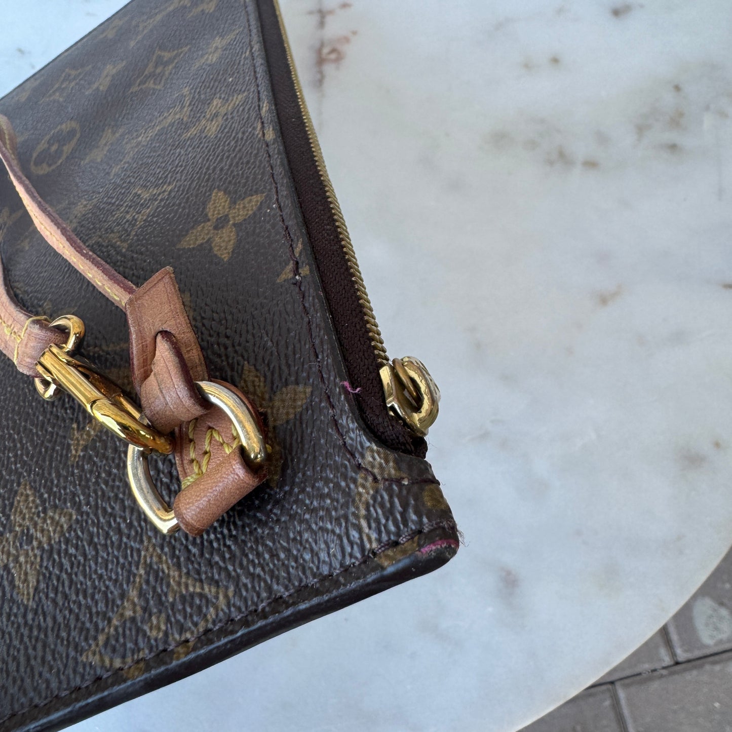 Louis Vuitton Monogram Neverfull Zipper Pochette