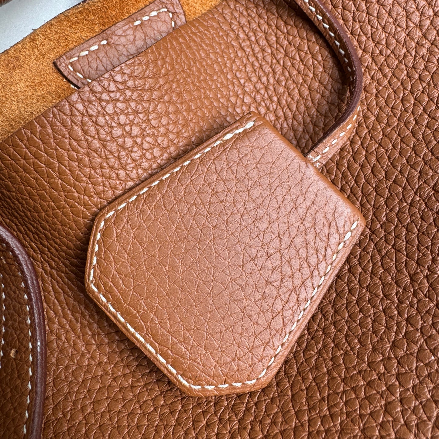 Hermès Silky City 33 Shoulder Bag