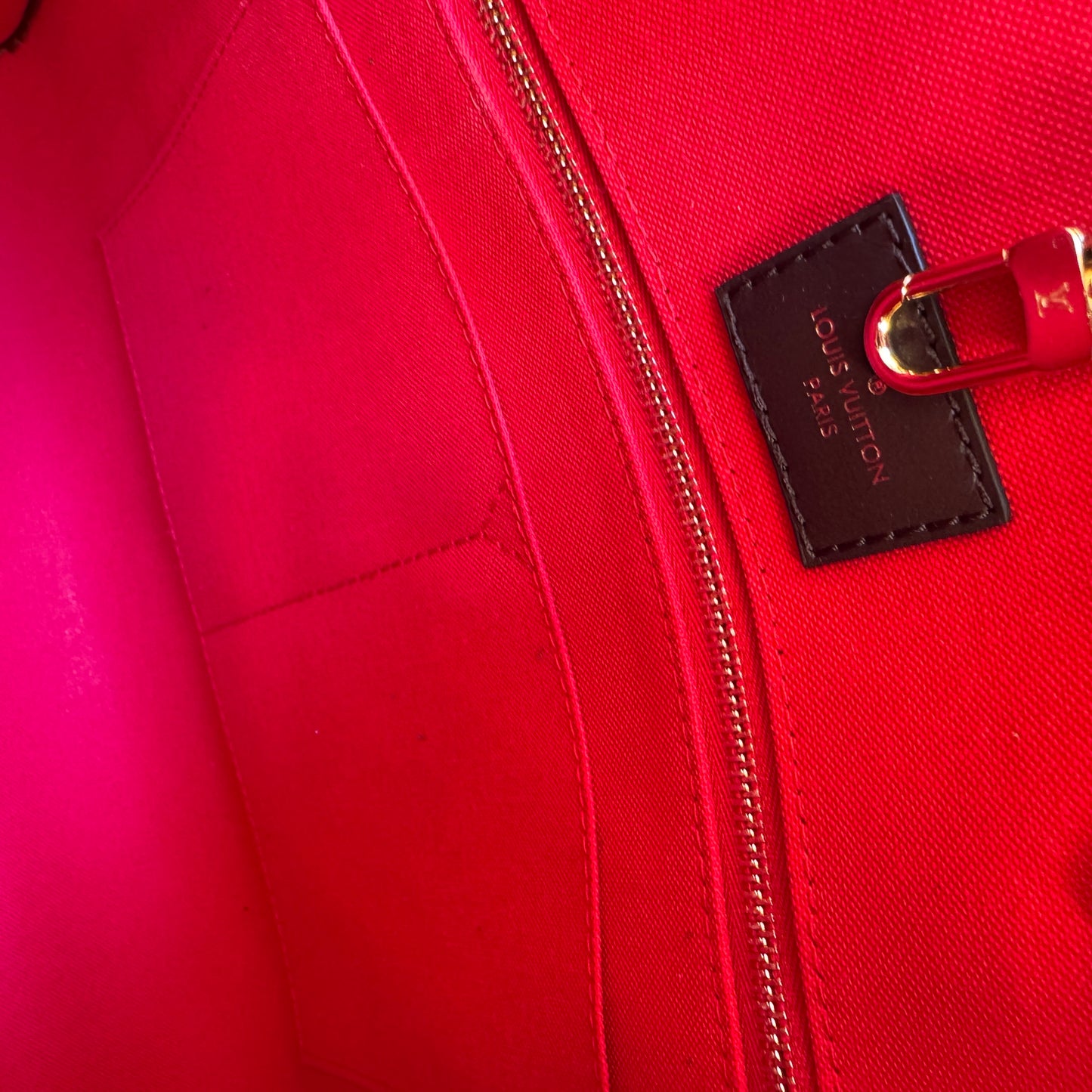 Louis Vuitton Damier Ebene OnTheGo MM