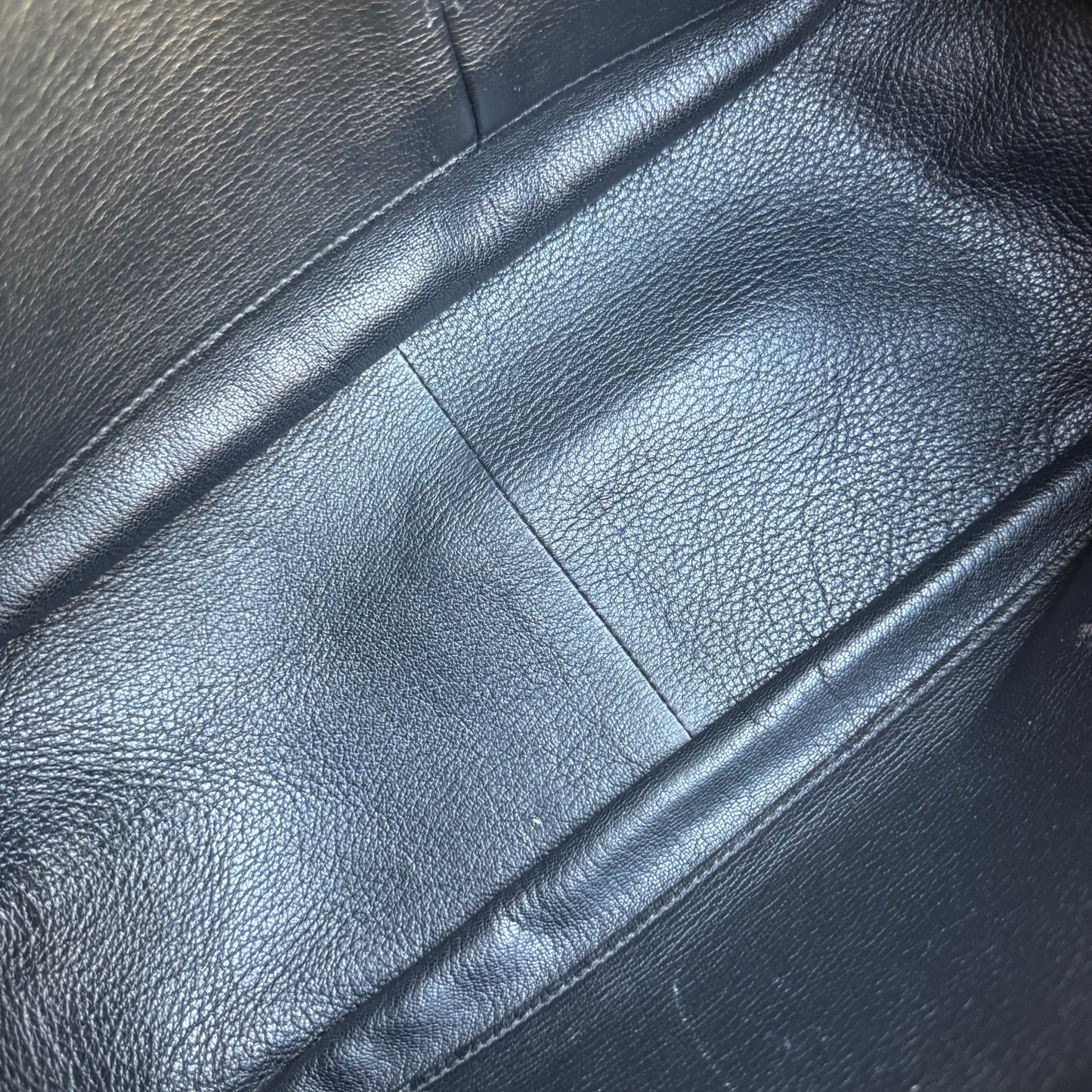 Hermès Togo Leather Jypsiere 34