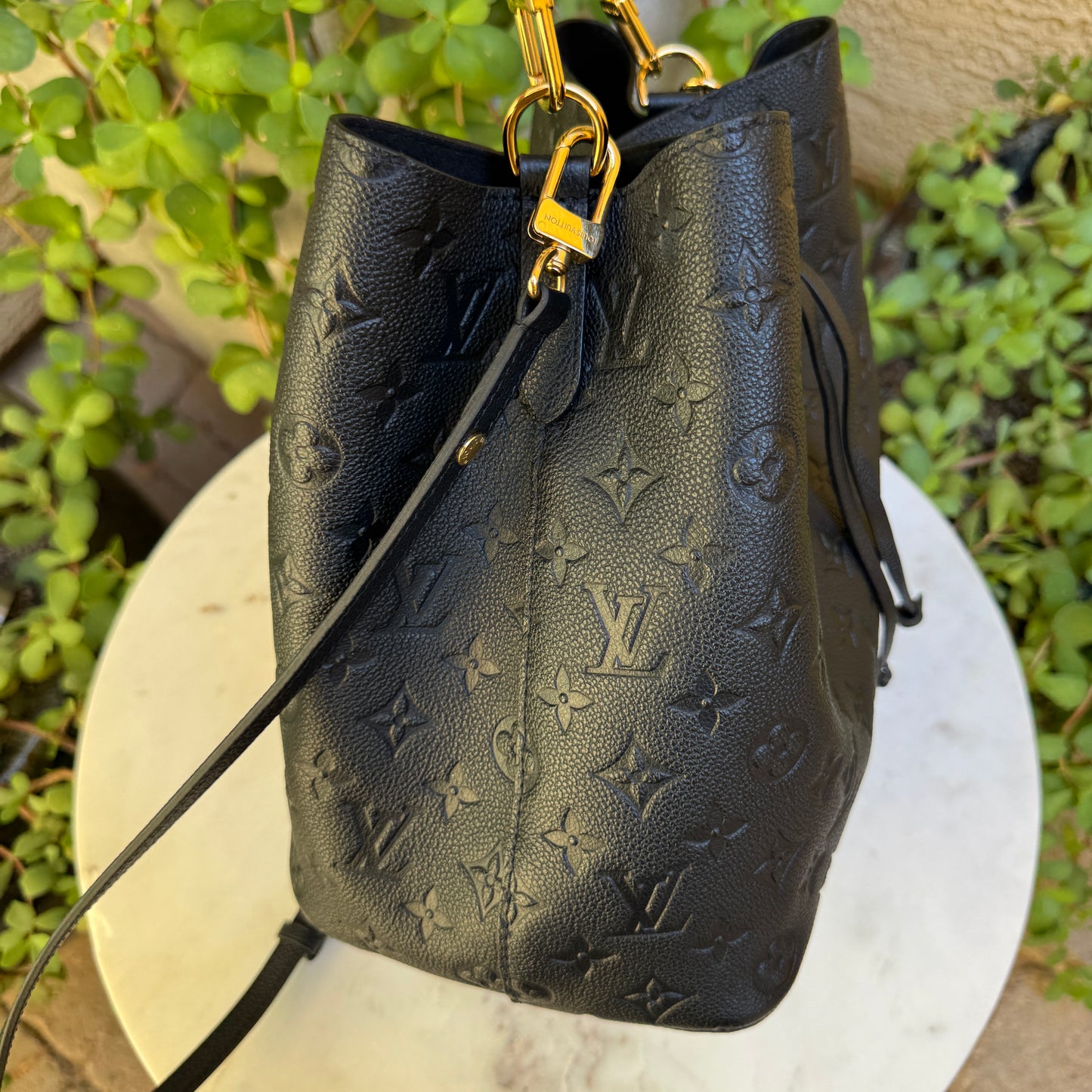 Louis Vuitton Monogram Empreinte NéoNoé MM